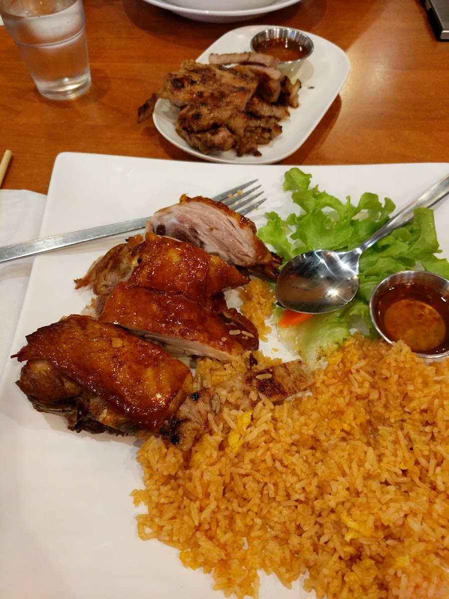 Wrap & Roll (DIY Rice Paper Rolls)